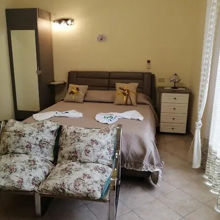 Fmr Oplonti Plinio Lägenhet *