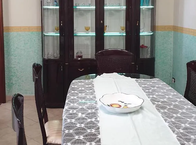 Fmr Oplonti Plinio Lägenhet *